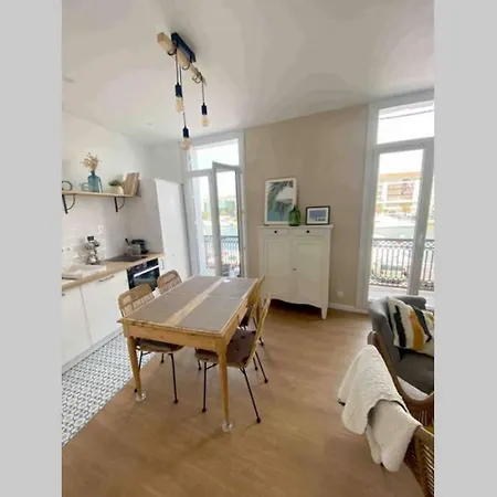 Apartman Sur Le Bord Du Quai