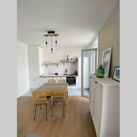 Apartman Sur Le Bord Du Quai *